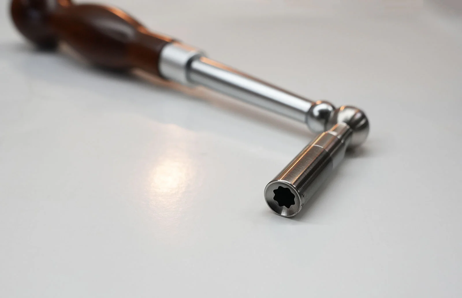 Ball Handle Rosewood Piano Tuning Lever - Image 3
