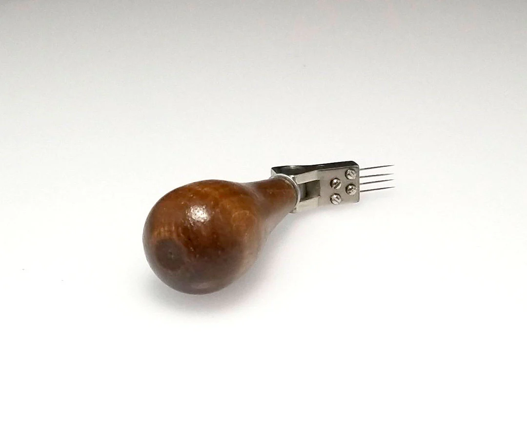 Piano Hammer Voicing Tool with Adjustable Head - Image 4